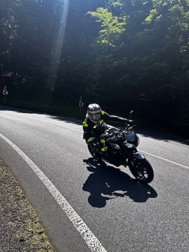 Individuální silniční kurz_Nebuď mrdal, jezdi hlavou