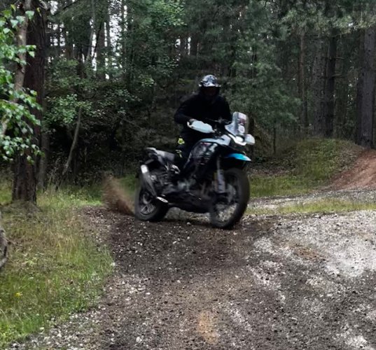 Individuální enduro kurz v terénu _Prvně v bahně