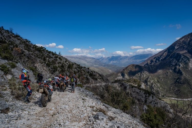 Moto kemp v Albánii na CFMOTO 450MT - termín: 13.4-20.4.