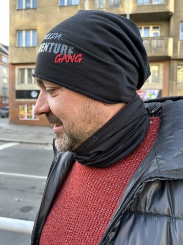 Čepice - Barva: Černá