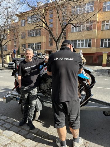 UNISEX triko s krátkým rukávem - Barva: Černá, Velikost: Xl