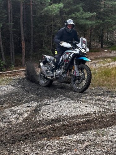 Individuální enduro kurz v terénu _Prvně v bahně