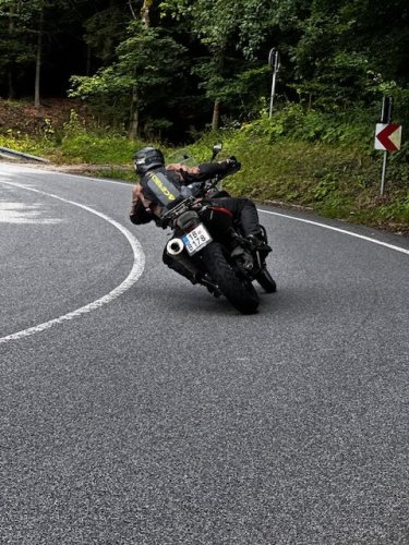 Individuální silniční kurz_Nebuď mrdal, jezdi hlavou